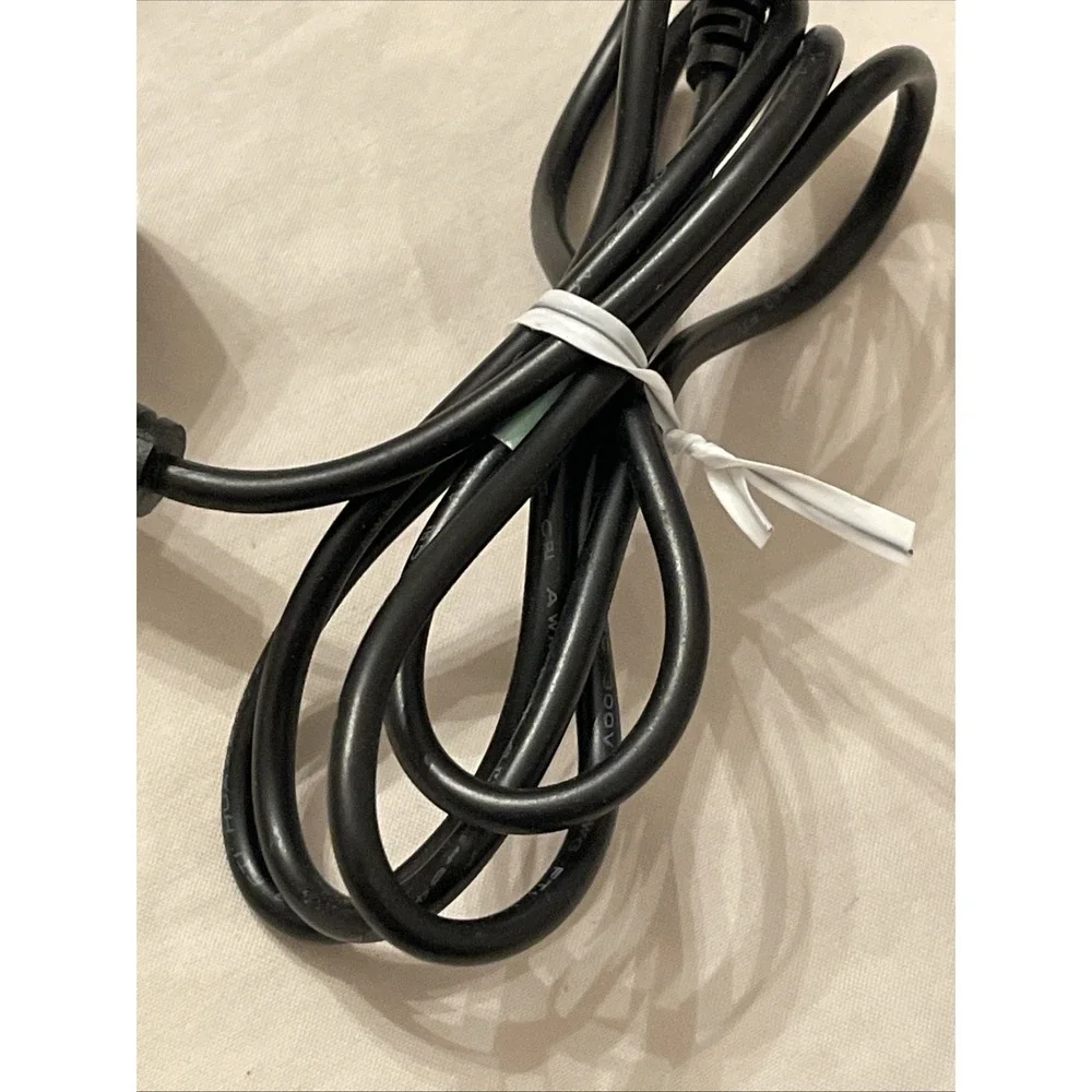 Switching Adapter PS12A050K2000UD - Input‎ 100-240V 50/60Hz 0.35A - Output 5V